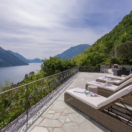Isola Villa