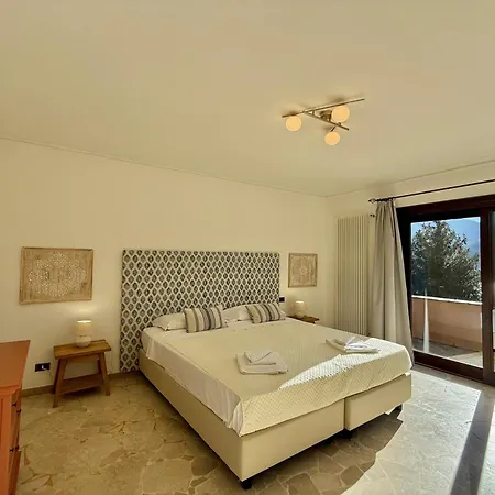 Isola Villa Valsolda